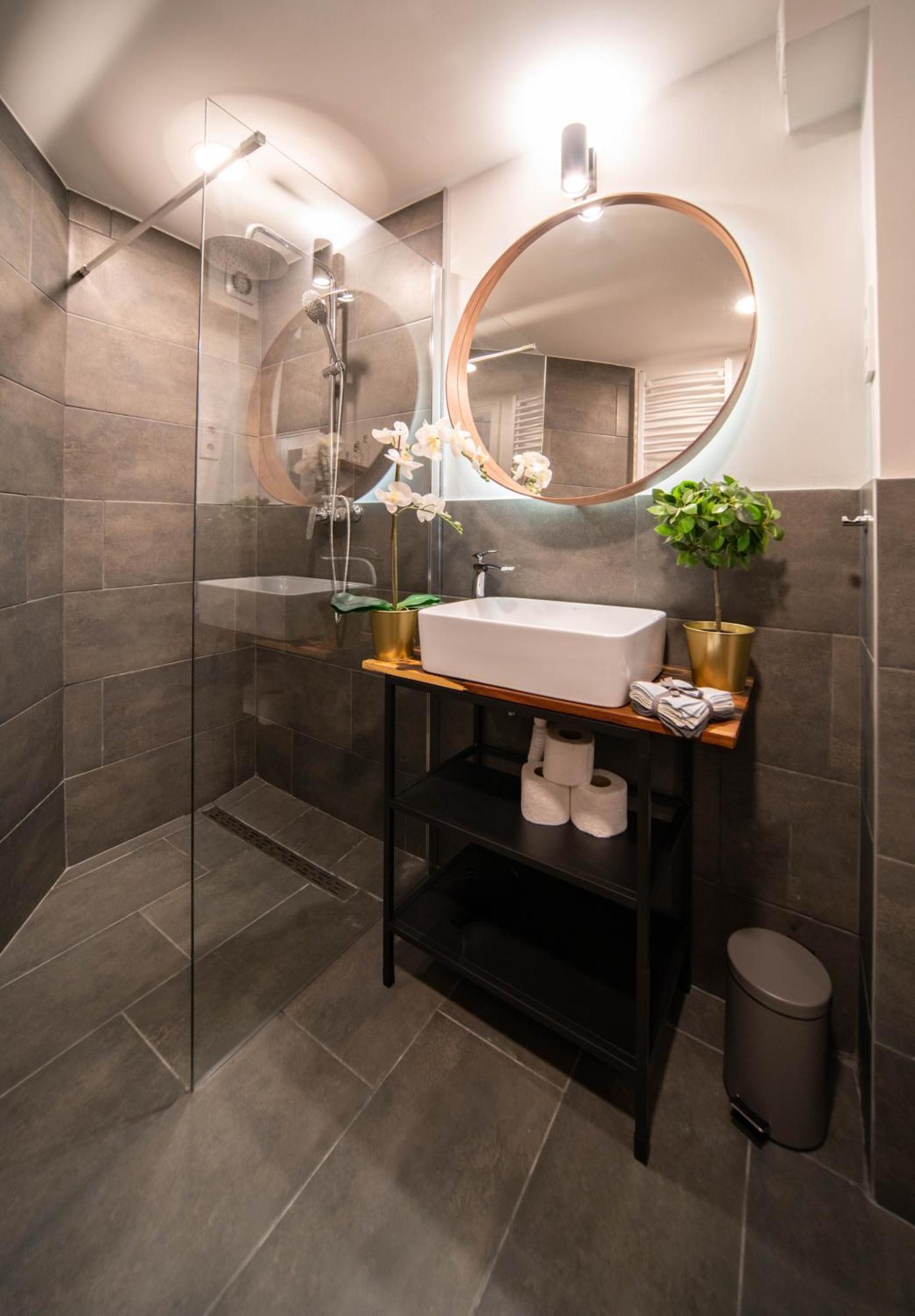 Apartamento Corvin Palace For Two Budapeste